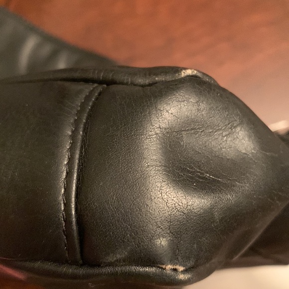 The Sak Black Pure Leather Crossbody Purse. - Picture 12 of 12